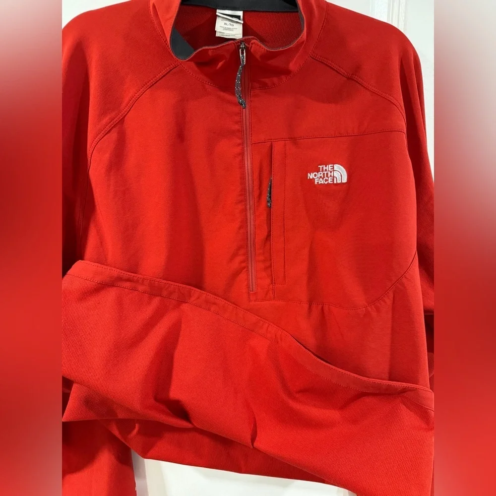 The North Face Flight Series APEX Soft Shell 1/4 Zip Pullover Red XL